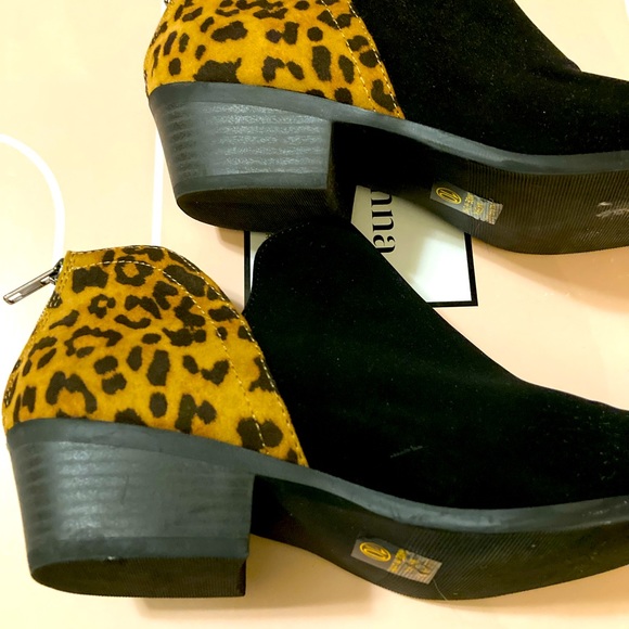 Women’s cheetah ankle boots - Picture 1 of 7